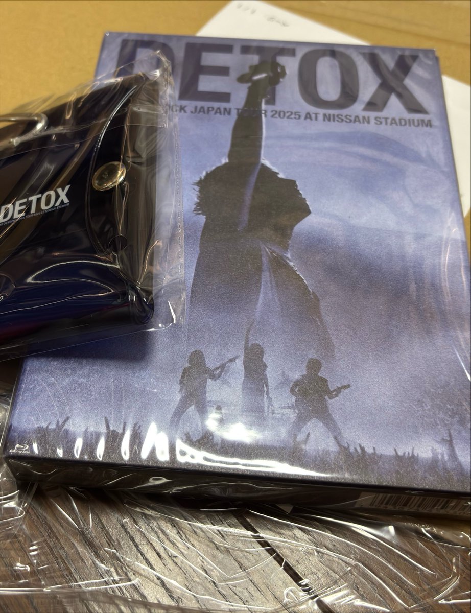 yuitter3's tweet photo. やっと届いた！ https://t.co/u6dWRrsvRz