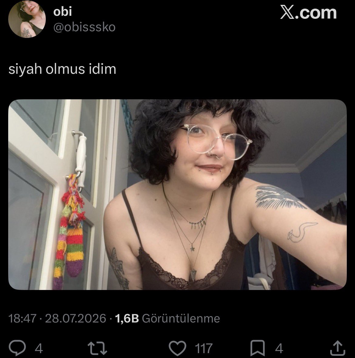 fuseteakarpuz10's tweet photo. Sıçtım aq bu tiple nasıl herhangi bir varlığa cirkin deme hakını buluyorsun kendinde https://t.co/KMLOksIWIG