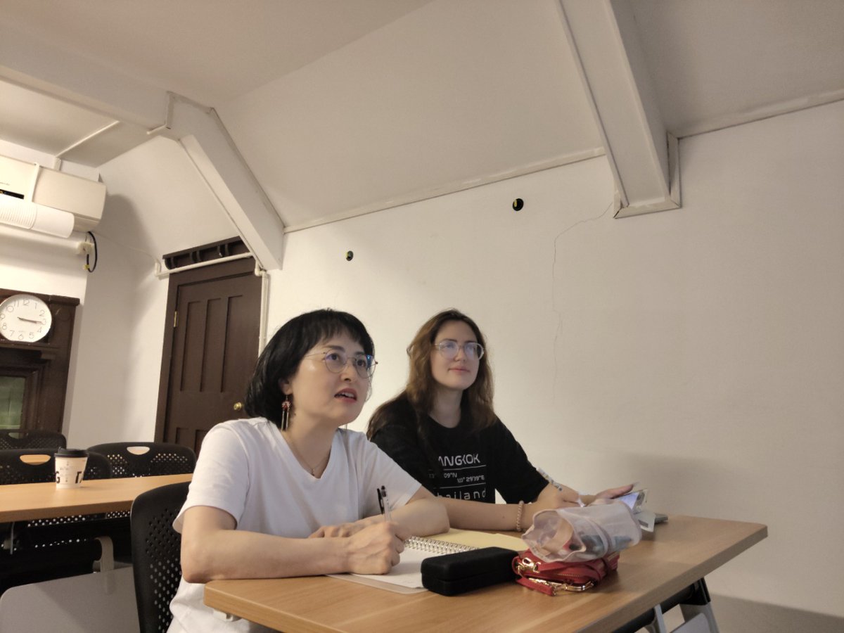puritanorikoppp's tweet photo. 3月から7月まで中国上海で語学留学してました！完全ゼロレベルからの中国語学習でしたが、たくさんの方にサポートしていただき楽しく4カ月半の留学を終えることができました！まだ日常会話初級ですが、これからも中国語学習を続けていきます！今、とっても元気に東京におります！いつか上海でも演劇を https://t.co/fVFptkiX11