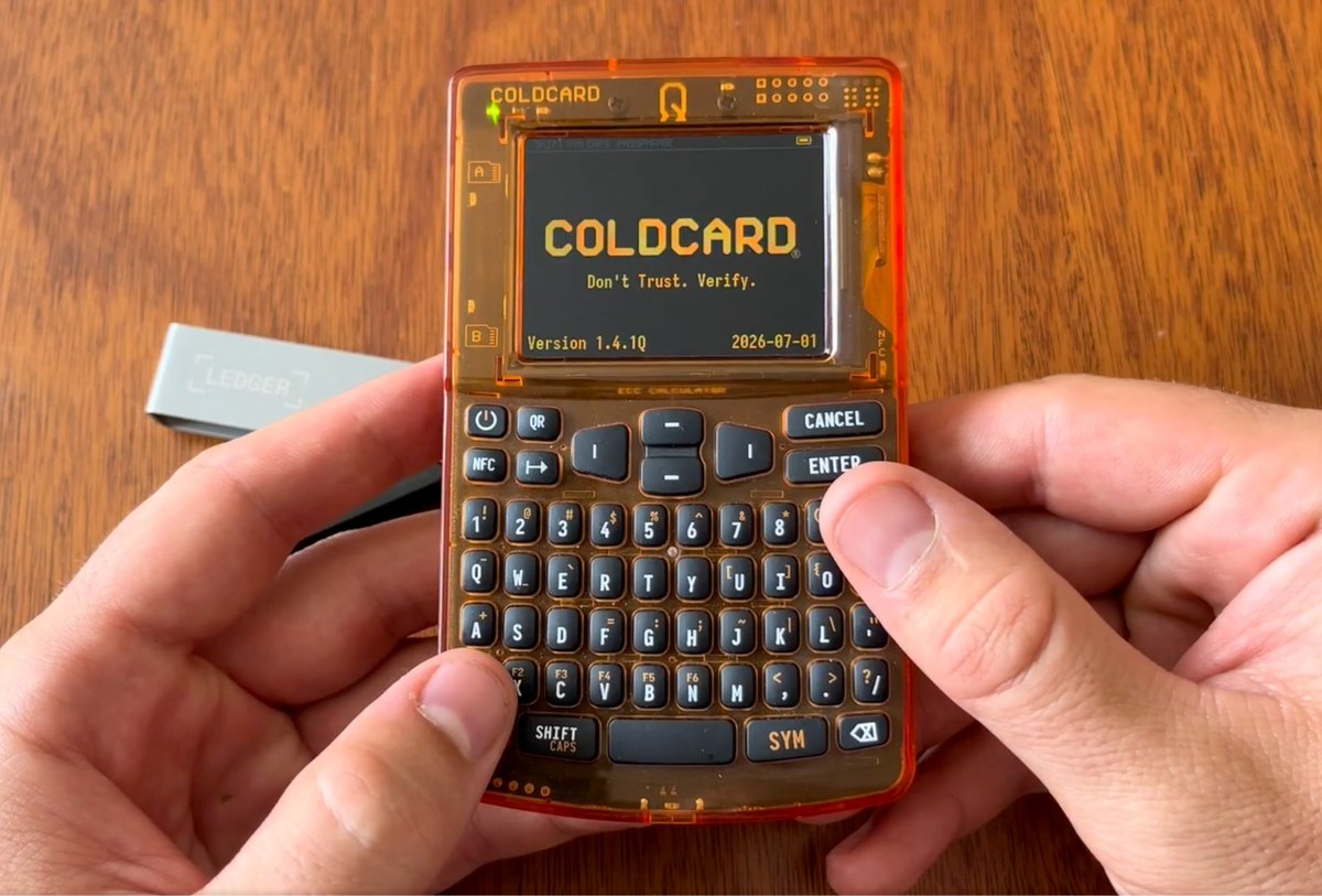 AltcoinDaily's tweet photo. Urgent: Coldcard wallets being drained.

Roughly 594 $BTC ($38M) stolen thus far from dormant single-sig wallets.

At risk if: 
• You generated a single-key wallet on a Coldcard Mk3 (2021–2023)
• No dice rolls, no passphrase, no multisig

Move funds immediately.

Cause: entropy bug from a 2021 firmware rewrite.

Does not affect Ledger, Trezor, or other hardware wallets.

Stay calm. Rushed moves create openings for scammers.