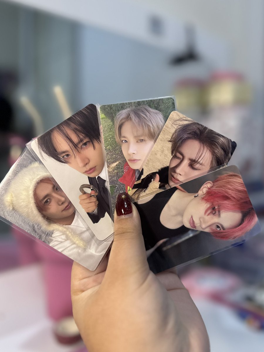 jongnoir's tweet photo. as * que tao insinuando que não vou mais acompanhar ele e dropei pq saiu do enhypen um fodase bem grande enquanto eu ainda apoio ele e to com os pcs que mais tenho apego aqui cmg #naofode https://t.co/uoZW5auB2i