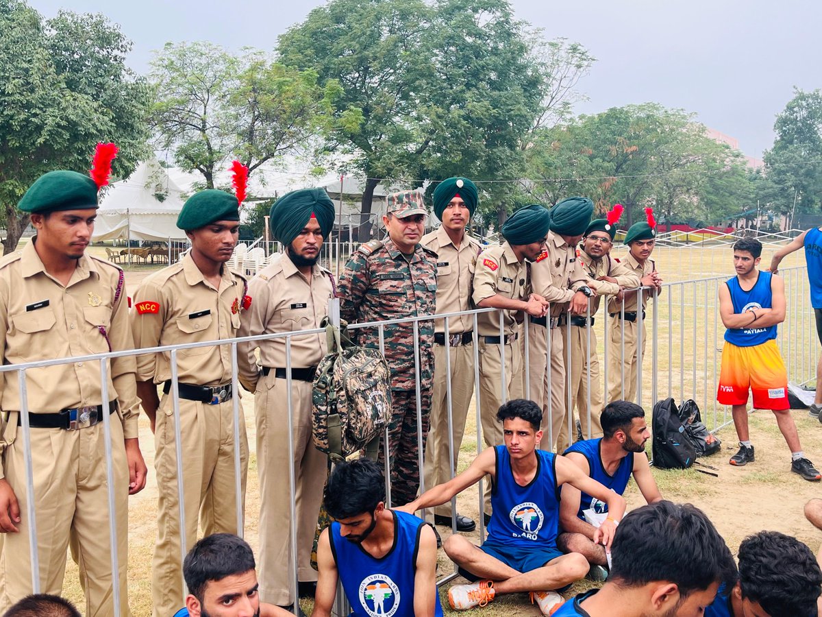 10PB_BN_NCC's tweet photo. 10 Punjab Battalion NCC, Patiala facilitated participation of 10 SD Cdts in Join Indian Army Recruitment Activities conducted by ARO Patiala at Polo Ground from 30 Jul–10 Aug 2026. Cadets gained practical exposure to PFT, PMT, document verification &amp; medical procedures. 🇮🇳 https://t.co/e9c9kcg7JX