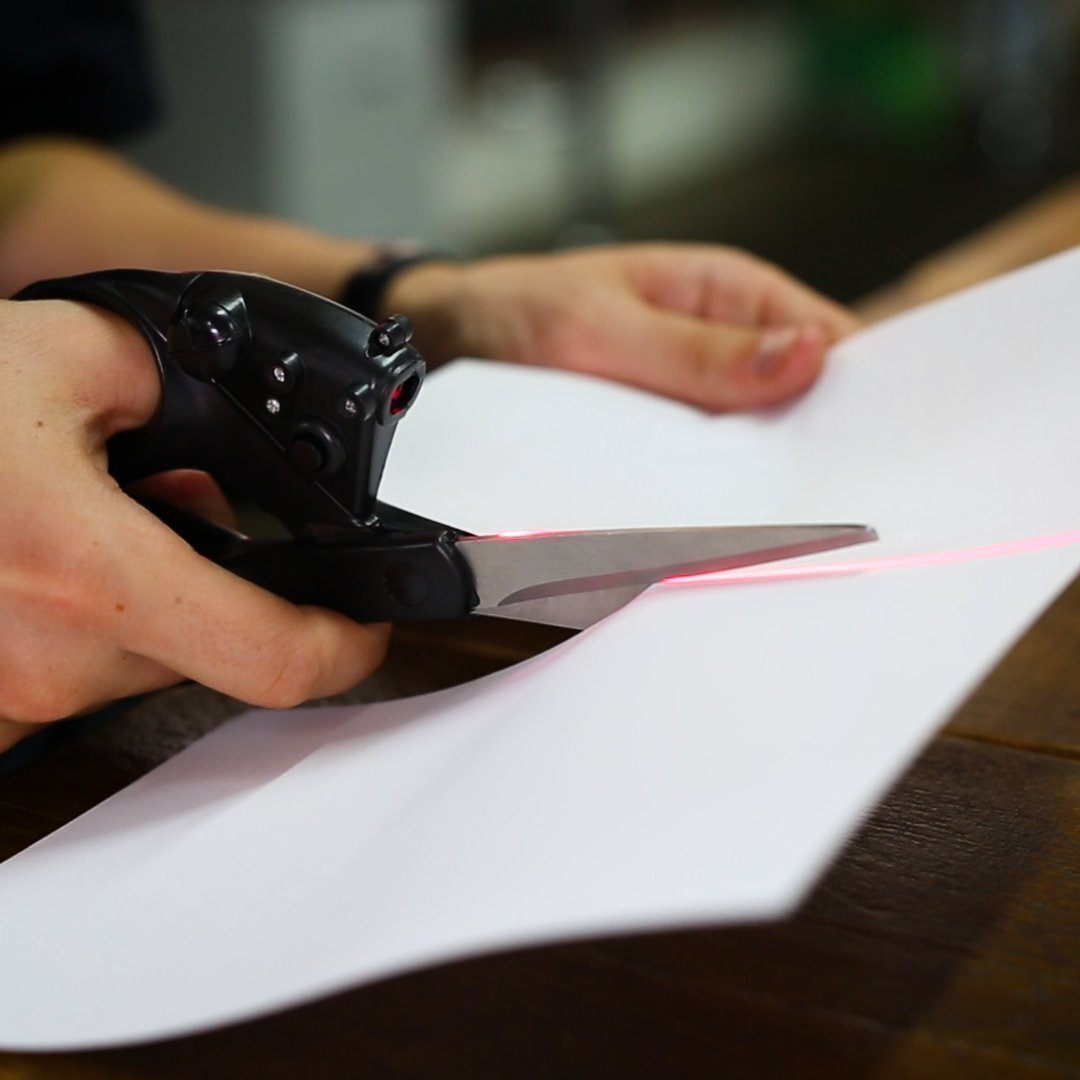 UnicunShop's tweet photo. Stop guessing where your blade will land. There is a secret to achieving flawless, laser-like precision every single time you cut. Ready to see the light? π¦β¨
Discover the magic here: https://t.co/pZhy6zcEl0
#PrecisionCutting #GameChanger #CraftingSecrets https://t.co/ondEMDQQsz