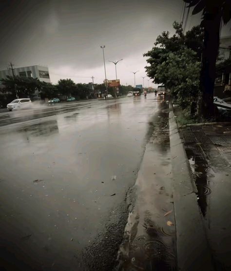 28JuniO91's tweet photo. البحيرة الساكنة لا يستعجل أبدًا، ومع ذلك يكبر قليلًا كل يوم.
DsB https://t.co/x8mdGb8VYY