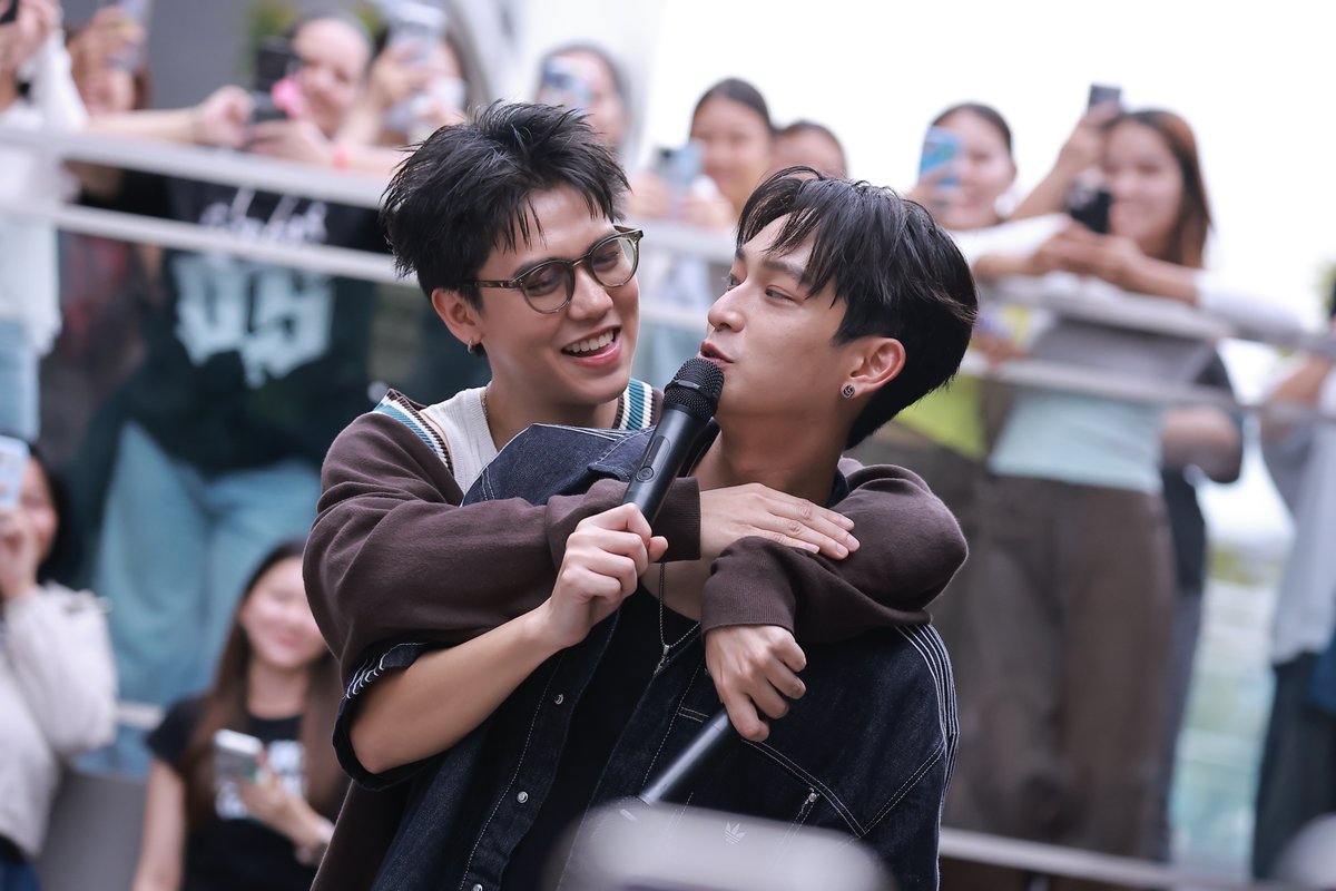 PaddyPatPat #ssingss #张翊昕 #ซิงหฤษฎ์ 🤎🐵🎸 tweet media