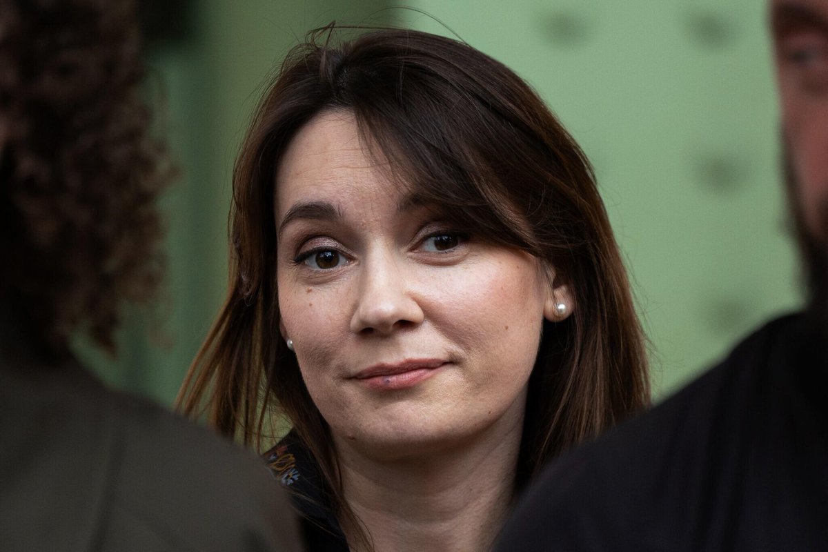 le_Parisien's tweet photo. 🔵 INFO LE PARISIEN | Après l'arrêté d’expulsion, le gouvernement gèle les avoirs de la chroniqueuse prorusse Xenia Fedorova

Le ministre de l’Économie Roland Lescure et le ministre de l’Intérieur Laurent Nuñez ont pris un arrêté dans la nuit
➡️ https://t.co/n2O05ovlTe https://t.co/3RUC9VUbr0