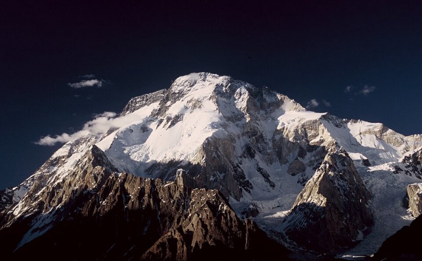 KrisAnnapurna's tweet photo. Avalanche on Broad Peak yesterday

Today: According to reports from the Alpine Club of Pakistan and media outlets such as Kathmandu Post, four bodies have been recovered (identities not yet officially confirmed).​​​​​​​​​​​​​​​​​​​​​​​​​​​​​​​​​​​​​​​​​​​​​​​​​​

📷Florian Ederer for Wikipedia