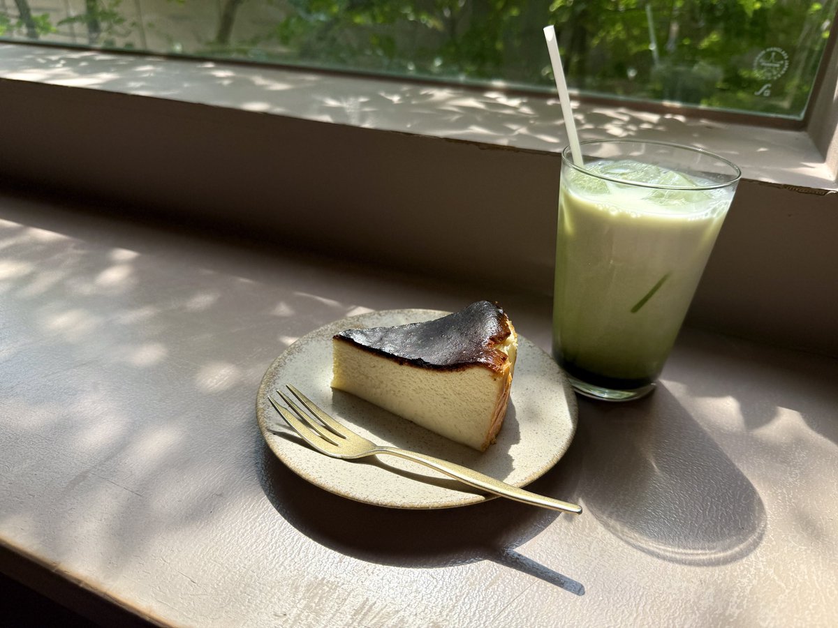 Shearing_strain's tweet photo. 美容院終わってカフェ開拓☕️ https://t.co/v6ZDqb6HKq