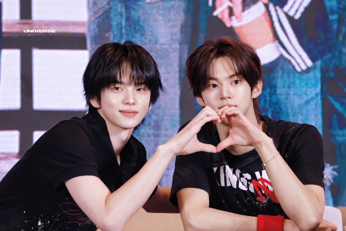 universe1107_'s tweet photo. 260731 이즈위

#TWS #SHINYU #투어스 #신유 #シニュ
#DOHOON #투어스 #도훈 
#유도즈 #도신 #신도 https://t.co/k1a49vpKcY