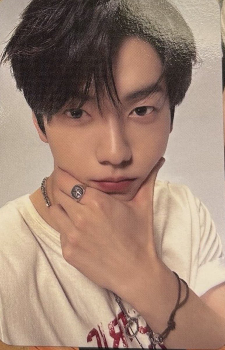 twelve05cm's tweet photo. my precious aggungppang soobin 😭😭😭🤲🏼🤲🏼🤲🏼 https://t.co/L9L4R6oric