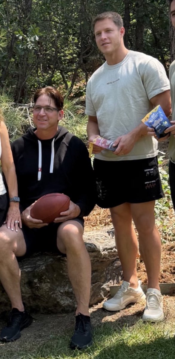 CoreKo4's tweet photo. @DrJesseMorse Look young to me https://t.co/hGxksyR9E7