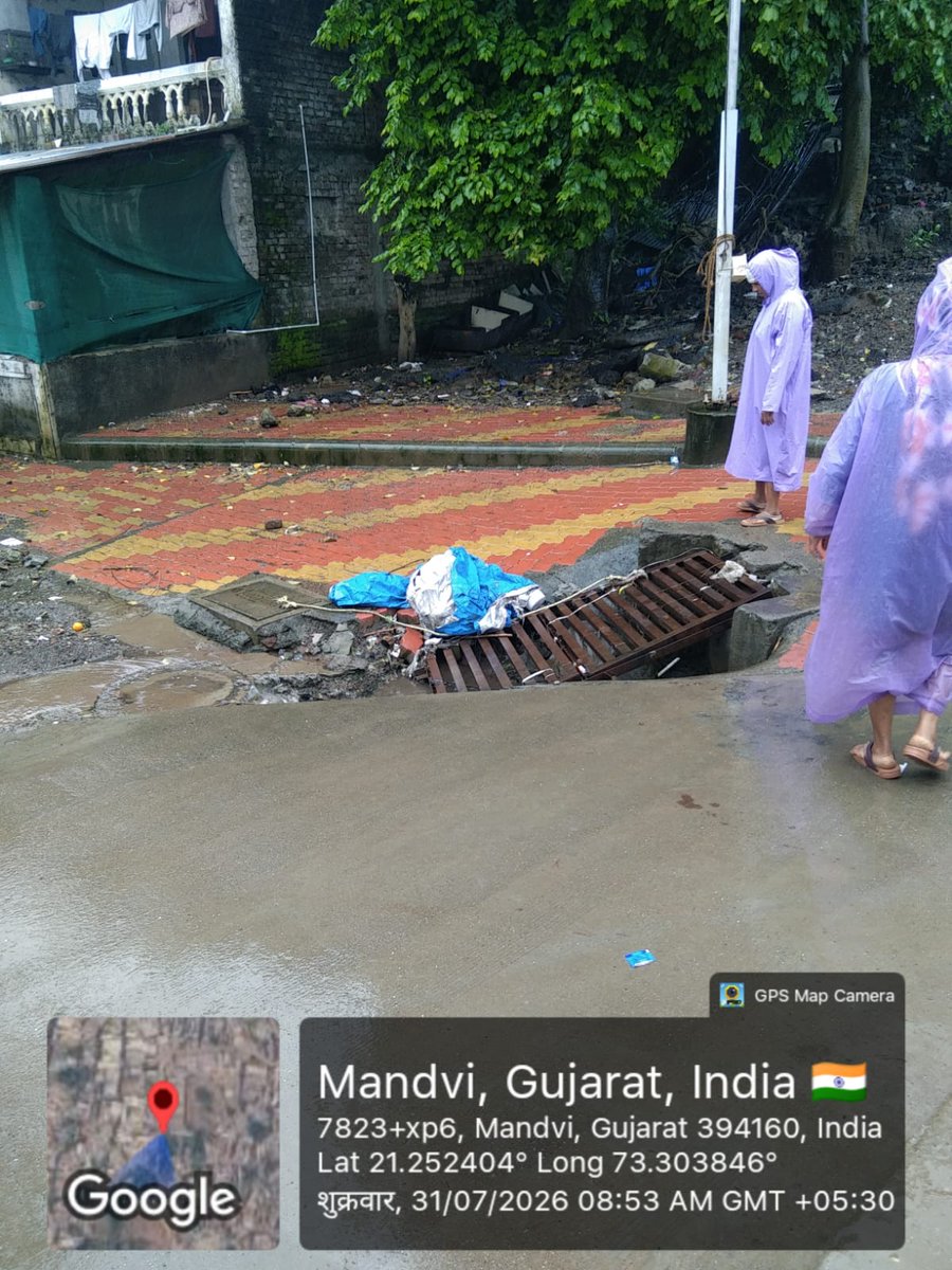 mandvipalika's tweet photo. માંડવી નગરપાલિકા,જી-સુરતના વિવિધ વિસ્તારમાં સાફ સફાઇની કામગીરી. https://t.co/uWimGWfEjd