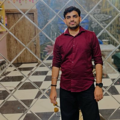 digitallAnkit's tweet photo. #NewProfilePic https://t.co/EYnKsYYD1t