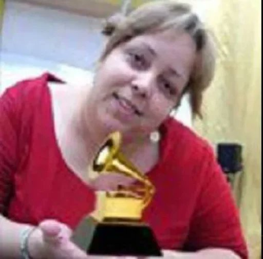 GuiTintel's tweet photo. é TÃO bom gostar de tudo porque esse ano eu fui tipo

slayyyter? ÁLBUM DO ANO
ca7riel &amp; paco amoroso? OBRA PRIMA
robyn? ÁLBUM DA DÉCADA
underscores? BERÇO DE TALENTO
charli xcx? NUNCA ERROU
bia soull? INVENTOU A MÚSICA
kim petras? A LENDA TÁ VIVA
ariana grande? TOMA SEU GRAMMY https://t.co/Q1yViBPOKh