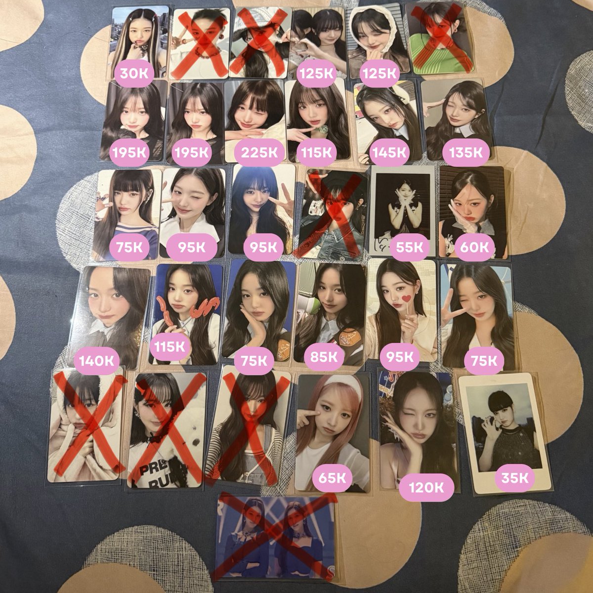 pearrroopear's tweet photo. #s wts jajan aab ive (wonyoung rei liz), garam, njz (hanni haerin minji) price include all bisa negoo tipis, dom makassar

garam https://t.co/gvLt8jmlvl
nj https://t.co/6RMl7ULTyZ
ive 1 https://t.co/X92rUG1cYL
ive 2 https://t.co/eAm67bf2Lt https://t.co/3VRt21yOUI