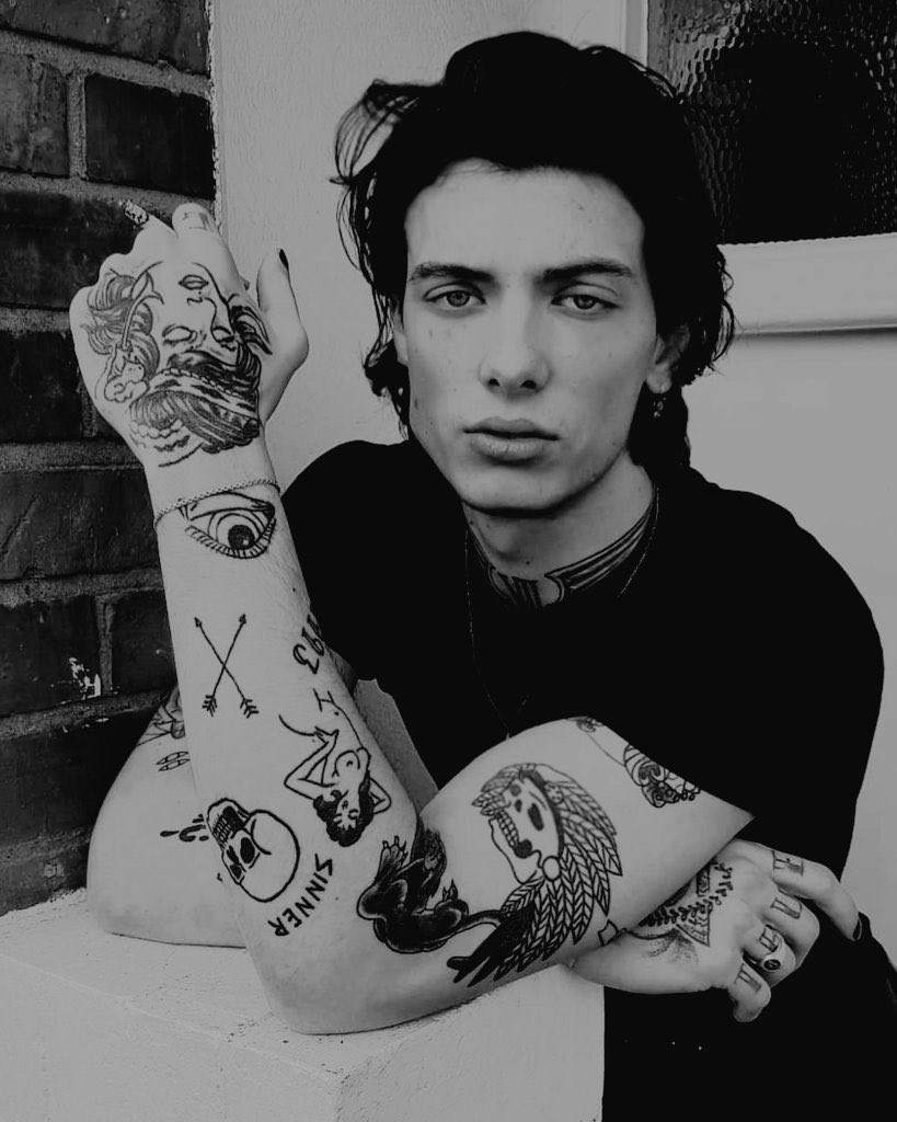 chrisfredmar's tweet photo. —𝙲𝚑𝚛𝚒𝚜𝚝𝚘𝚙𝚑𝚎𝚛 𝙵𝚛𝚎𝚎𝚍𝚖𝚊𝚗
❝𝙼𝚊𝚖𝚘𝚗 - 𝙵𝚒𝚎𝚜𝚝𝚎𝚛𝚘

        𝙷á𝚋𝚕𝚊𝚖𝚎, 𝚓𝚞𝚛𝚘 𝚚𝚞𝚎 𝚗𝚘        𝚖𝚞𝚎𝚛𝚍𝚘.

—𝚁𝚙 𝚖𝚎𝚍𝚒𝚘/𝚎𝚡𝚝𝚎𝚗𝚜𝚘. 
—𝙽𝙾 𝚞𝚜𝚎𝚛 𝚢 𝙽𝙾 𝚌𝚞𝚎𝚗𝚝𝚊𝚜 𝚊𝚗𝚒𝚖𝚎.
—#FreeRol  #SexRol

               𝚁𝚃↻ + 𝙼𝙶 ღ =DM https://t.co/dHCF104hst