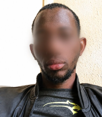 F_Desouche's tweet photo. Val-de-Marne : un adolescent de 17 ans suspecté d’être un violeur en série (MàJ : Plus d'infos sur l'affaire)
https://t.co/NLbynaj2m2 https://t.co/XouNT1D3sA