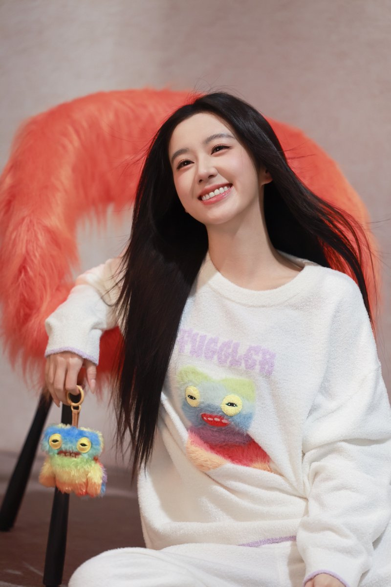 forshangen's tweet photo. 📸 260731 ✧ Bao Shangen Studio Update 

🧸  𝓑𝓪𝓸’𝓼 𝓼𝓱𝓪𝓻𝓮

Please point the wheel of happiness to 👉🏻 Bao Shangen. Today's dose of cuteness has arrived💓

#BaoShangen #包上恩 https://t.co/c2d4VLUN3t