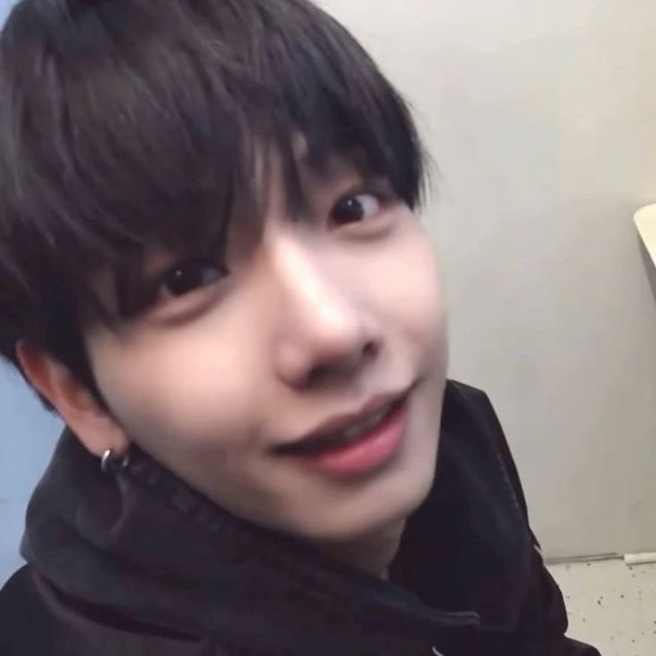 명수 tweet media