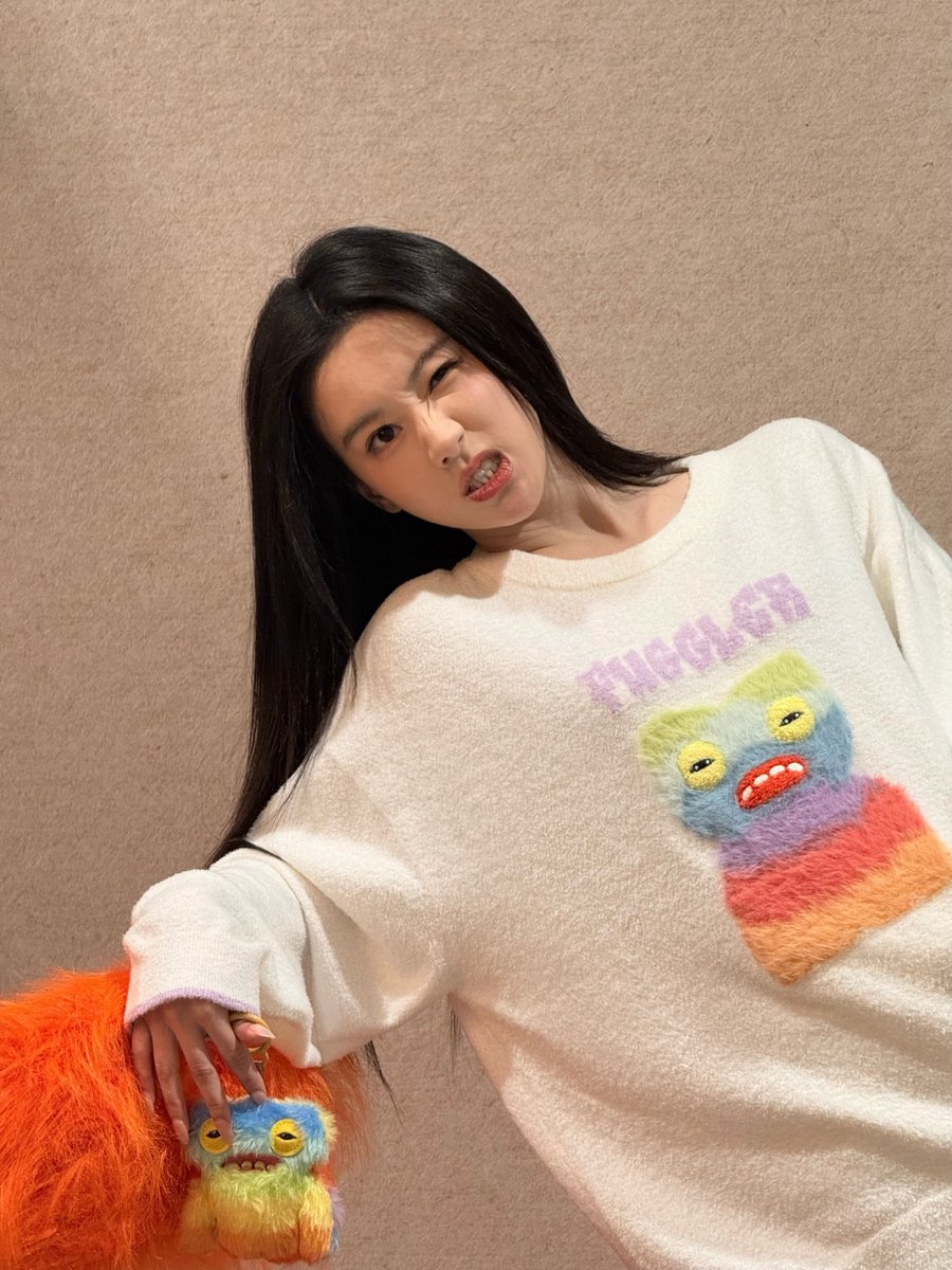 forshangen's tweet photo. 📸 260731 ✧ Bao Shangen Studio Update 

🧸  𝓑𝓪𝓸’𝓼 𝓼𝓱𝓪𝓻𝓮

Please point the wheel of happiness to 👉🏻 Bao Shangen. Today's dose of cuteness has arrived💓

#BaoShangen #包上恩 https://t.co/soHjPIBhUv