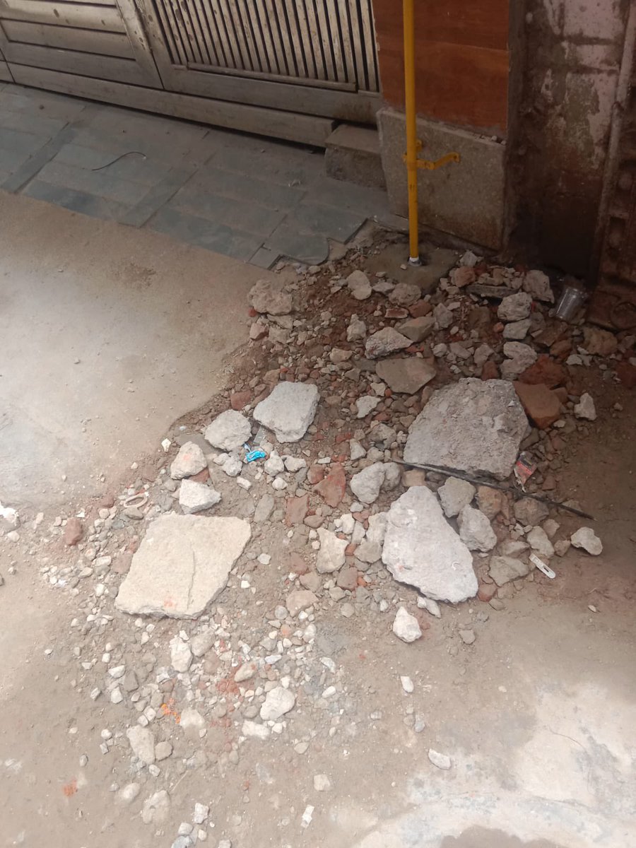 adv_Sandeep77's tweet photo. @IGLSocial It’s been 20 days since IGL dug up our entire lane for gas pipeline work in Indra park Palam Gali no-31,and the road is still not repaired. Residents, especially senior citizens and children, are facing daily hardship

Please restore the road immediately. #IGL #Delhi https://t.co/mRKzArMGd7
