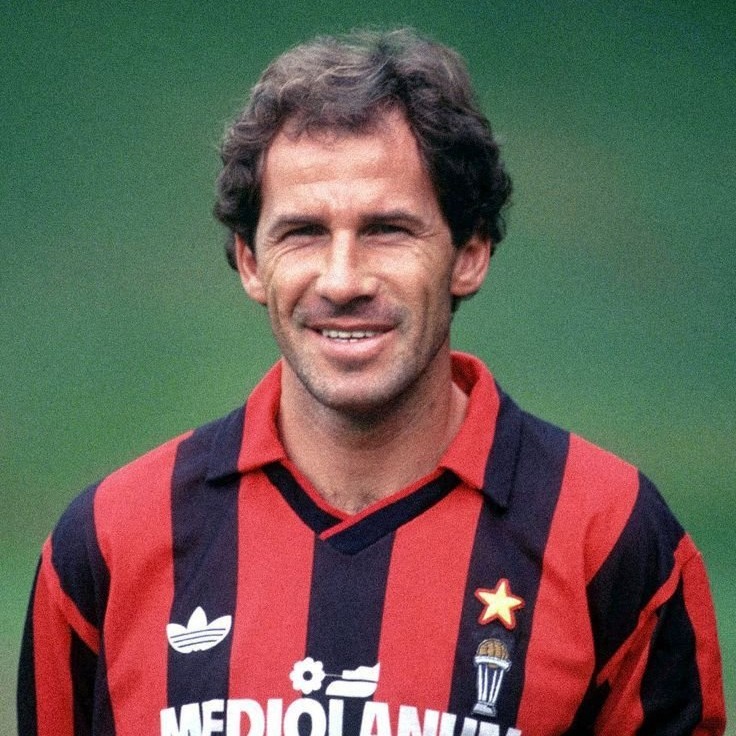 bpthaber's tweet photo. Franco Baresi, 66 yaşında hayatını kaybetti. https://t.co/BsnrDf5lqS