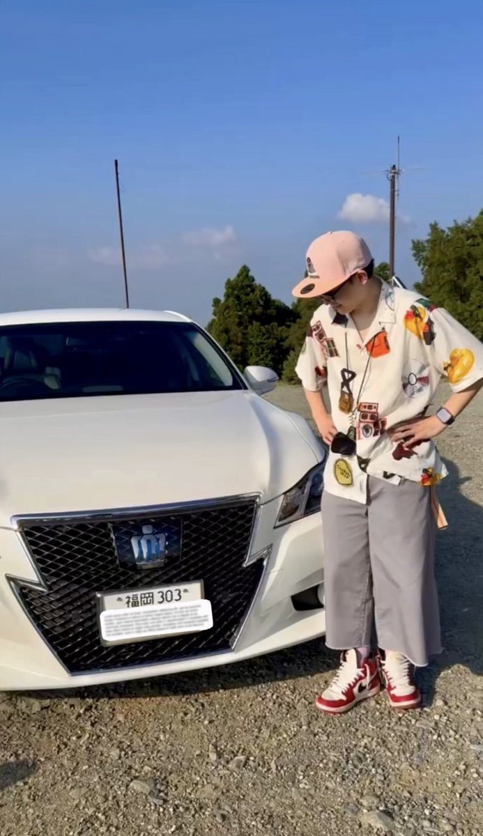 nrhk__0219's tweet photo. 👑納車しました👑

これからクラウンと沢山思い出を
作っていきます‼️

もちろん安全運転で🏎️

#クラウン
#納車
#21クラウン
#いいね返し
#福岡 https://t.co/uCcGUEzYb9