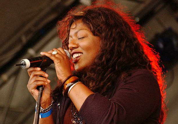 NewWaveAndPunk's tweet photo. Born on this day in 1963: Denise Johnson. 
Pics;
Jim Dyson 
David Corio 
https://t.co/NXDcyoWvHn https://t.co/jDPeSEOM9P