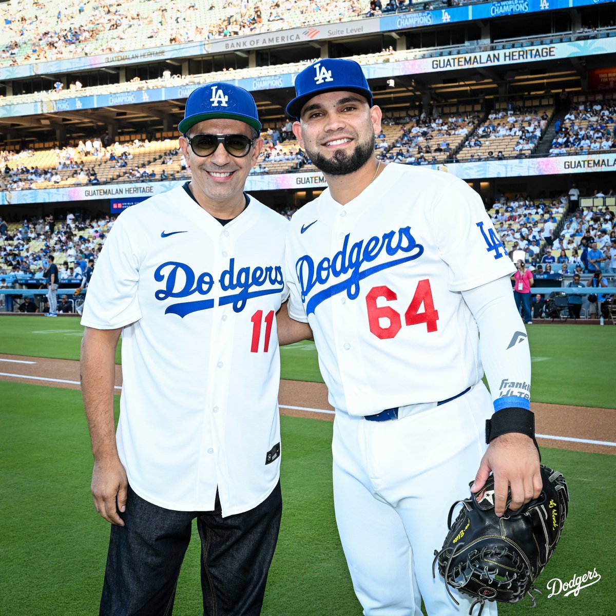 Dodgers's tweet photo. A dub on Guatemalan Heritage Night! https://t.co/GKYiAMNCoD
