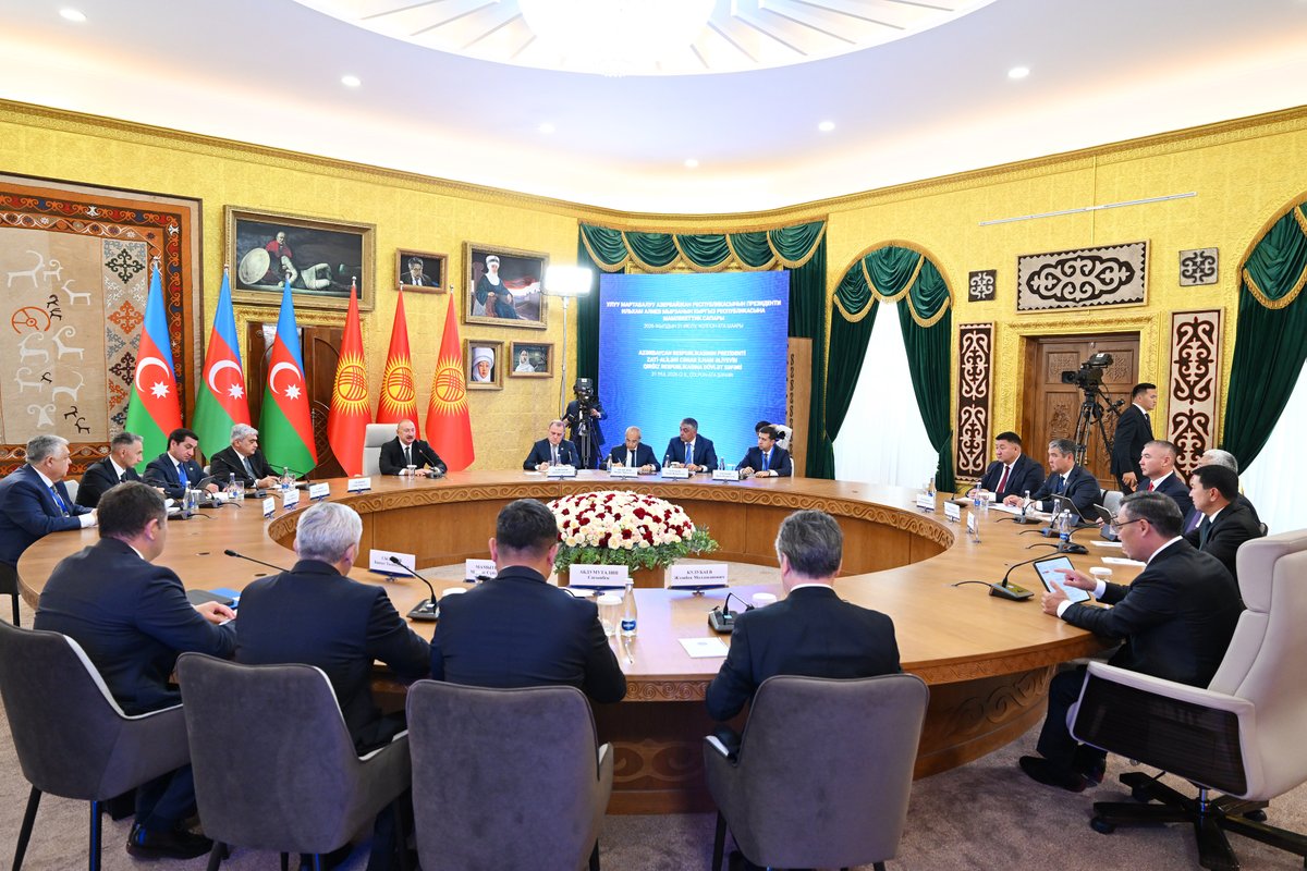 presidentaz's tweet photo. The 3rd meeting of the Interstate Council of Azerbaijan and Kyrgyzstan was held in the city of Cholpon-Ata with participation of President of the Republic of Azerbaijan Ilham Aliyev and President of the Kyrgyz Republic Sadyr Zhaparov.

https://t.co/eXcBJHtSHs https://t.co/XoNk3VCrBd