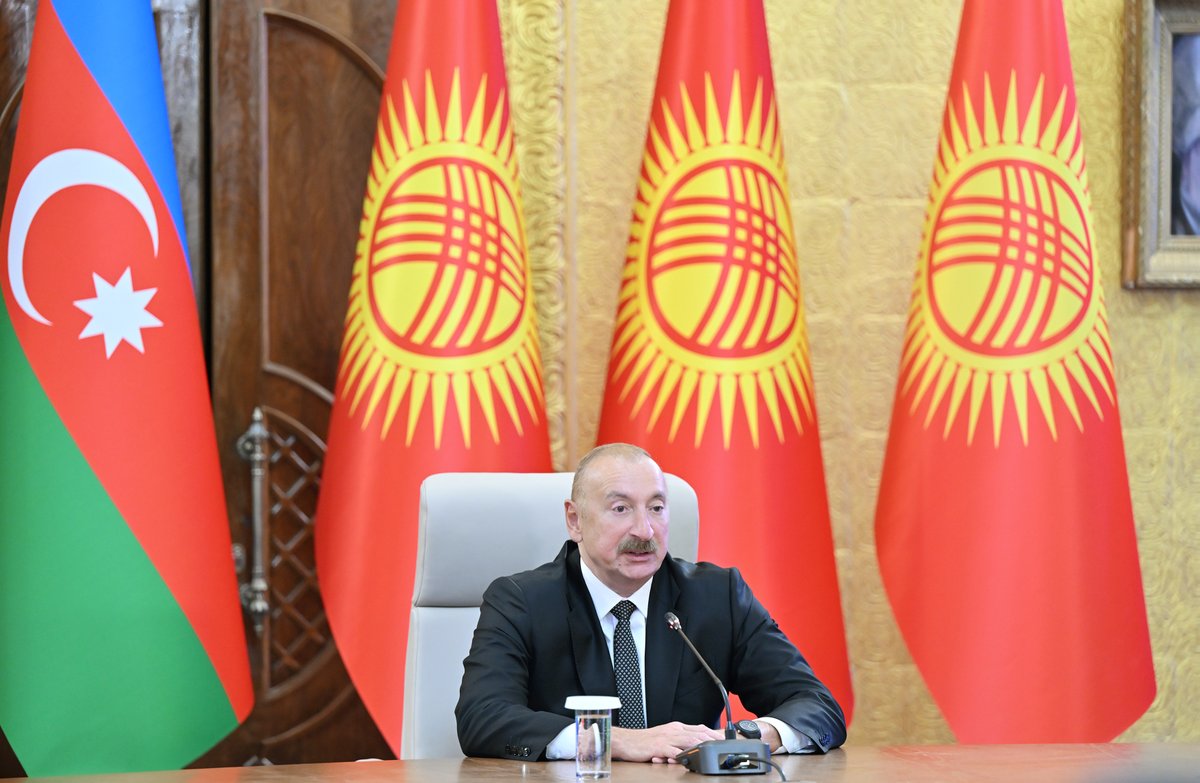 presidentaz's tweet photo. The 3rd meeting of the Interstate Council of Azerbaijan and Kyrgyzstan was held in the city of Cholpon-Ata with participation of President of the Republic of Azerbaijan Ilham Aliyev and President of the Kyrgyz Republic Sadyr Zhaparov.

https://t.co/eXcBJHtSHs https://t.co/XoNk3VCrBd