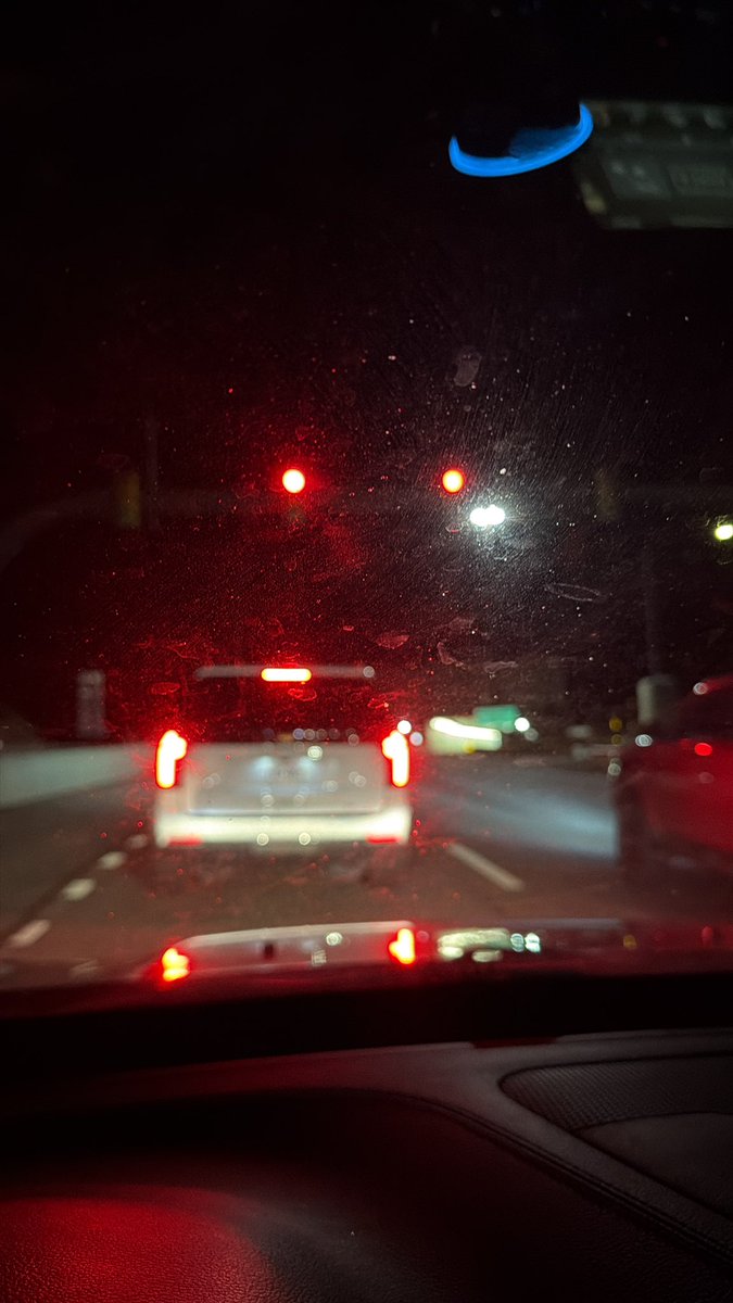 jafetnr's tweet photo. Eisenhower Tunnel closed. Parked for 30 minutes before entering the tunnel. #EisenhowerTunnnel https://t.co/rCjk60PqBC