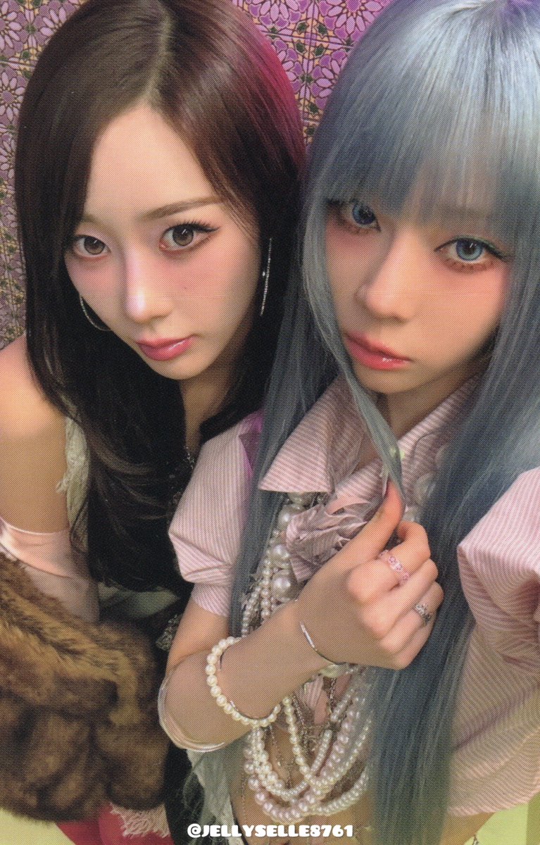 JELLYSELLE8761's tweet photo. aespa [Kiss N Tell]
WARNER MUSIC  EDITION POB
#지젤 #윈터 #거부기즈 https://t.co/LQIHUiRrgW