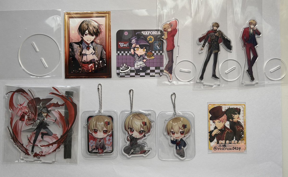 roserose0424's tweet photo. 【譲渡 買取】 シクフォニ　 SIXFONI アクスタ　ブロマイド　アクキー　コースター　ライブタオル

譲 画像の🍍 📢
求 ご希望額+送料

#シクフォニグッズ譲渡 #シクフォニグッズ買取
↓詳細　お気軽にお声がけください🍀 https://t.co/rGJ673syrD