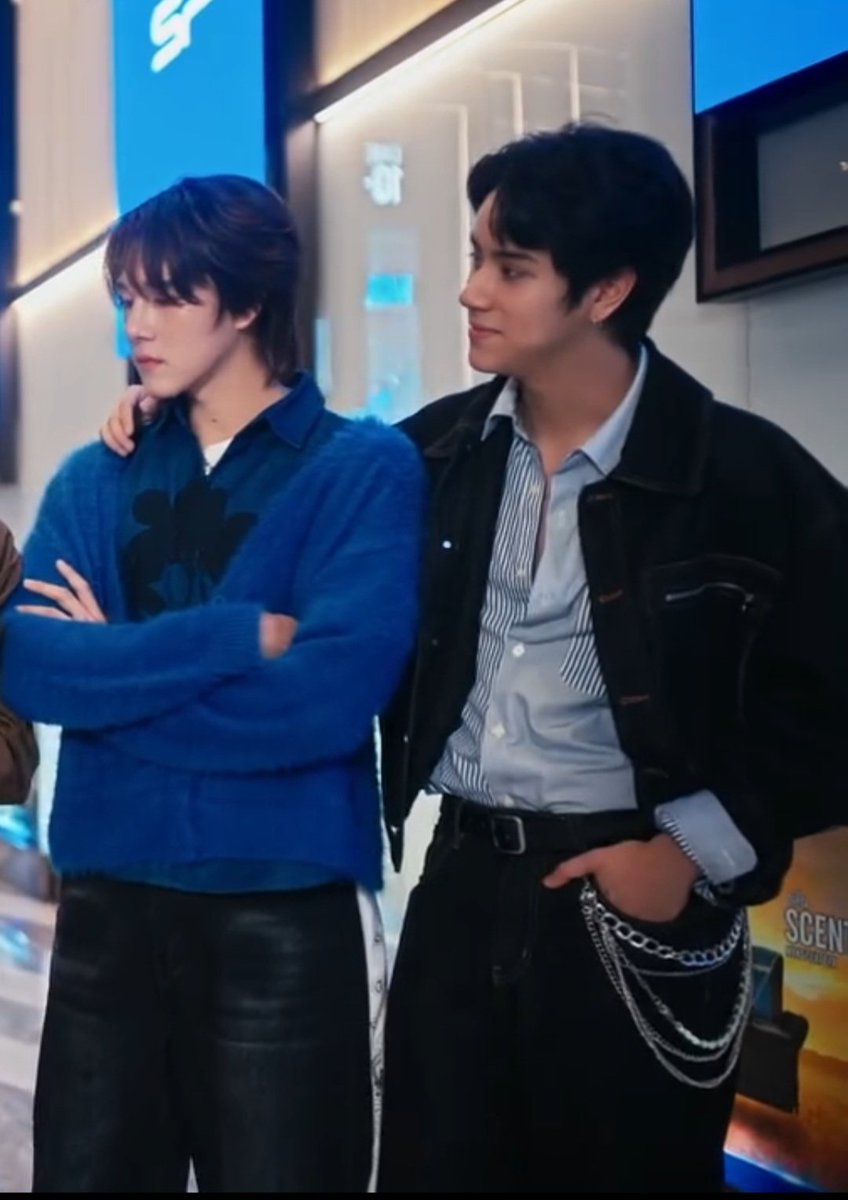 khemmee's tweet photo. ทุกคน....เงียบ 🫠🫠

@WeLoveSF 💙

#ดูหนังที่SF
#SFsuperFRIENDS
#SFcinema🍿❤️
#hirunkit_ @Hirunkit_ 
@mynameisnanon https://t.co/l7obvmvyQq