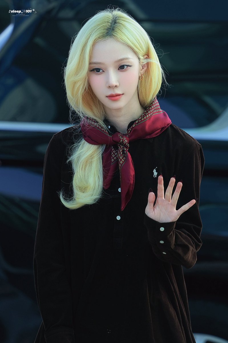 Sleep_010101's tweet photo. 260731❄️
Preview part1⛄️

#winter #윈터 #에스파 #김민정 https://t.co/8E6ayrzqVD