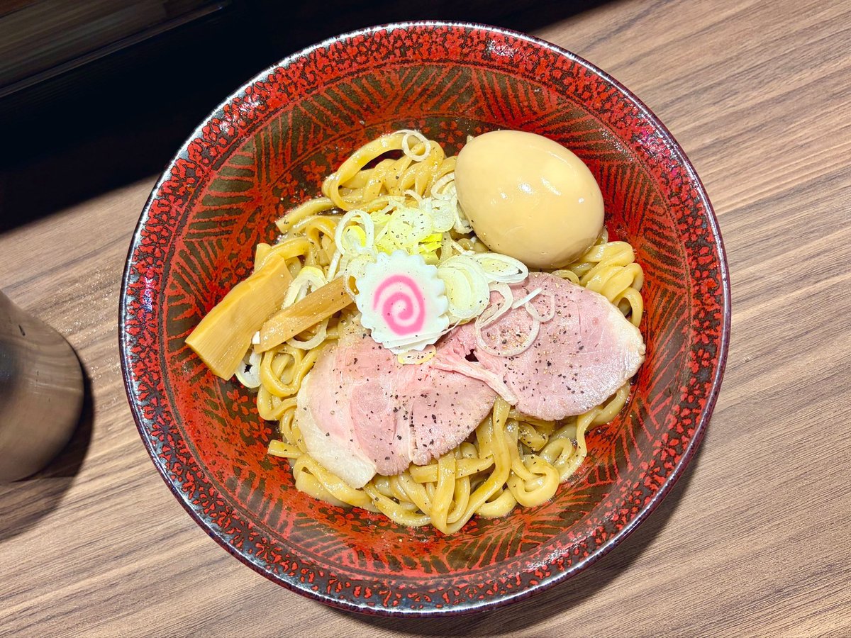 Ecno_ta's tweet photo. 御茶ノ水油そば するが
味玉油そば 並 https://t.co/qBWQCBC89m