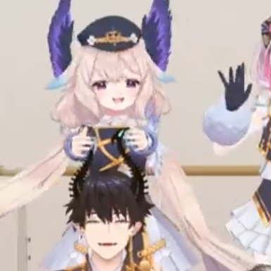 renkyolouette's tweet photo. after seeing a clip abt oshi not being shipped w anyone i think EVERYONE should consider getting invested and be alouren pilled rn LOOK AT THEM https://t.co/UxxheTQa7g