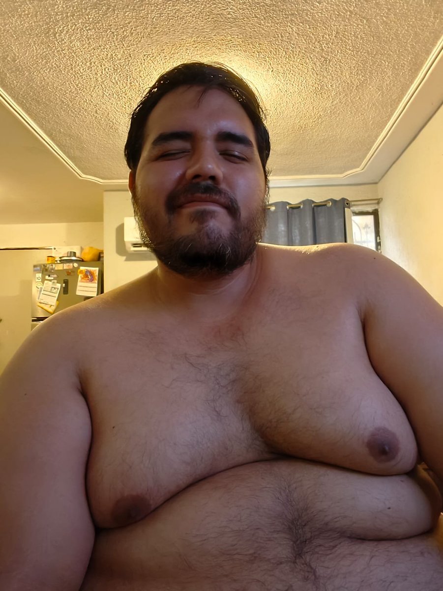 ehv_73's tweet photo. 🐷 https://t.co/GONz8CWTAX