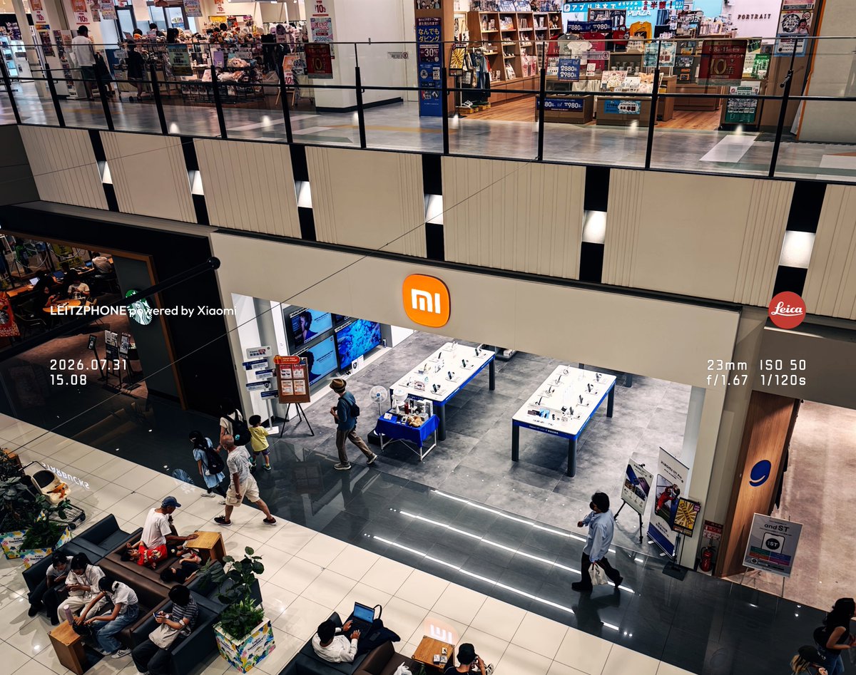 BVSoshiranuClub's tweet photo. 七道に途中下車。
買うもの無かったな
#leitzphone
#xiaomi17ultra https://t.co/s3qfjFOhtx