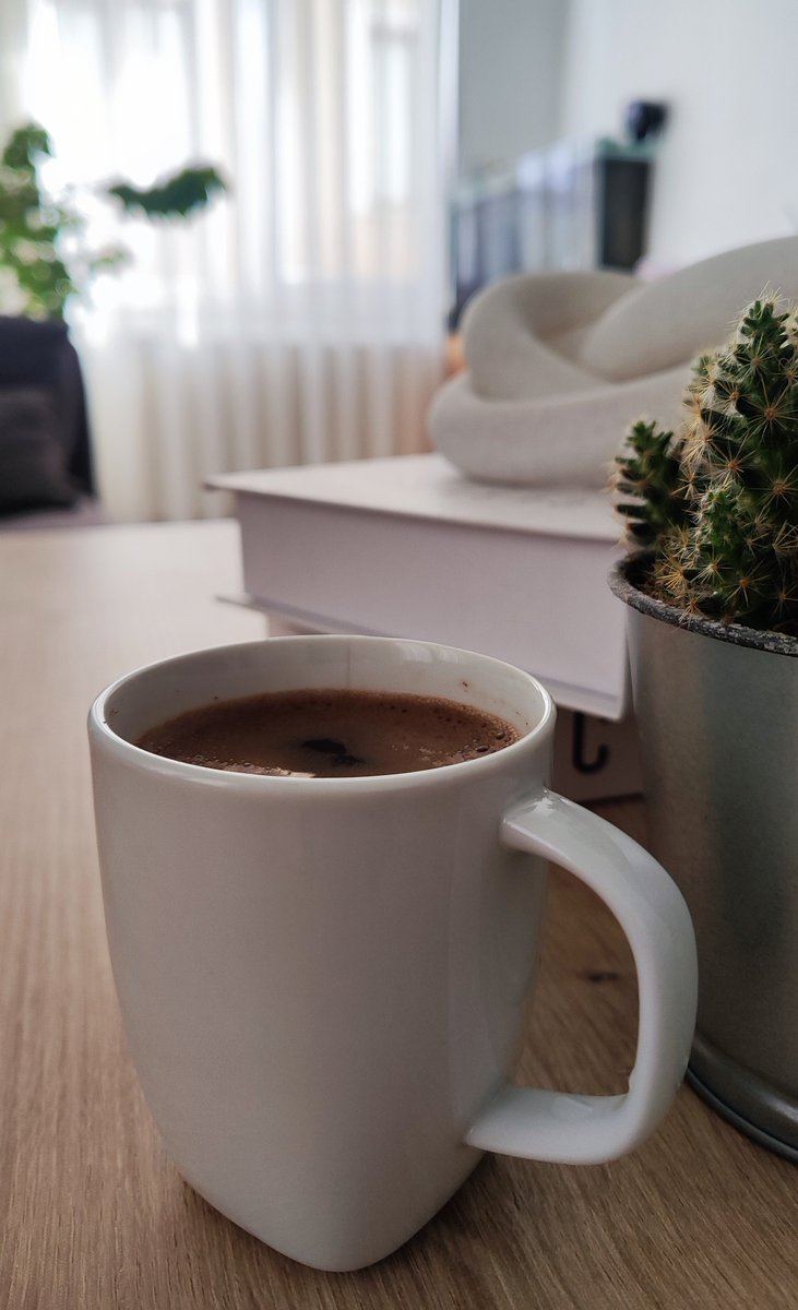 hllyy34's tweet photo. #Günaydın 🪷☕ https://t.co/TN9hk0JKgB