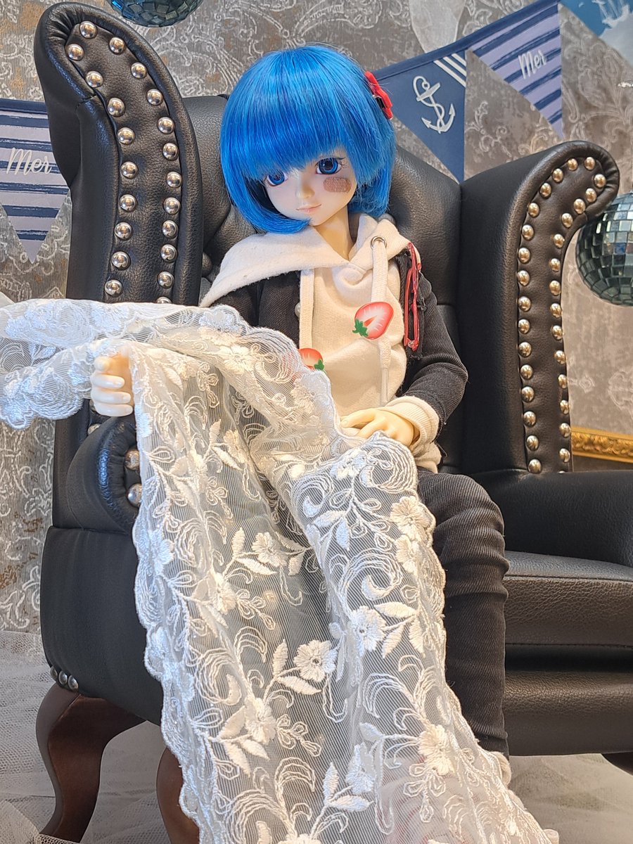 ari_a53's tweet photo. ちぃぱかと天使の窓行ってきました
すごくよそよそしい顔してますわね

#ちぃぱか https://t.co/qt6UlE0ntY