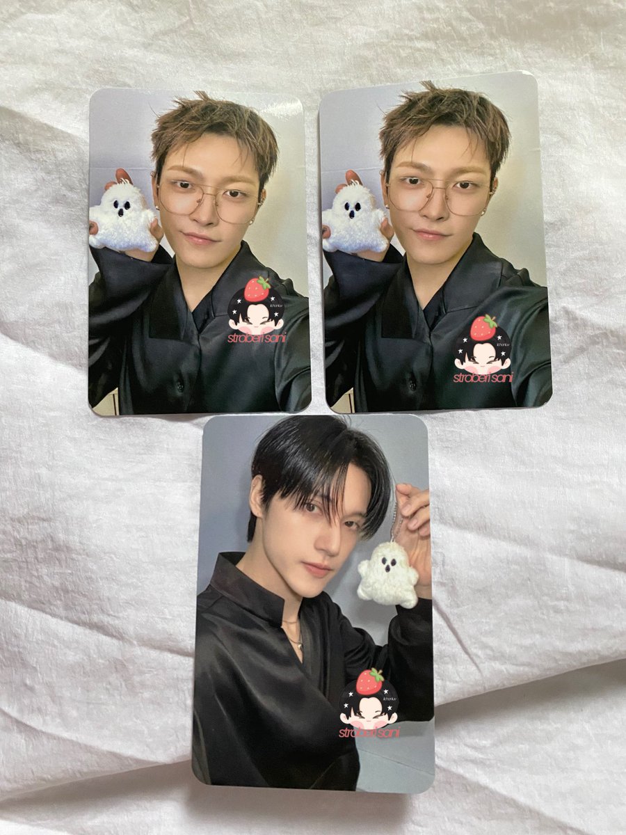 stroberisani's tweet photo. WTS EXTRA ITEMS 
can join my telegram channel to claim 
— https://t.co/taIPpoRXV5 

#pasarATEEZ #pasarateez #ateez https://t.co/64qBa8jFlL