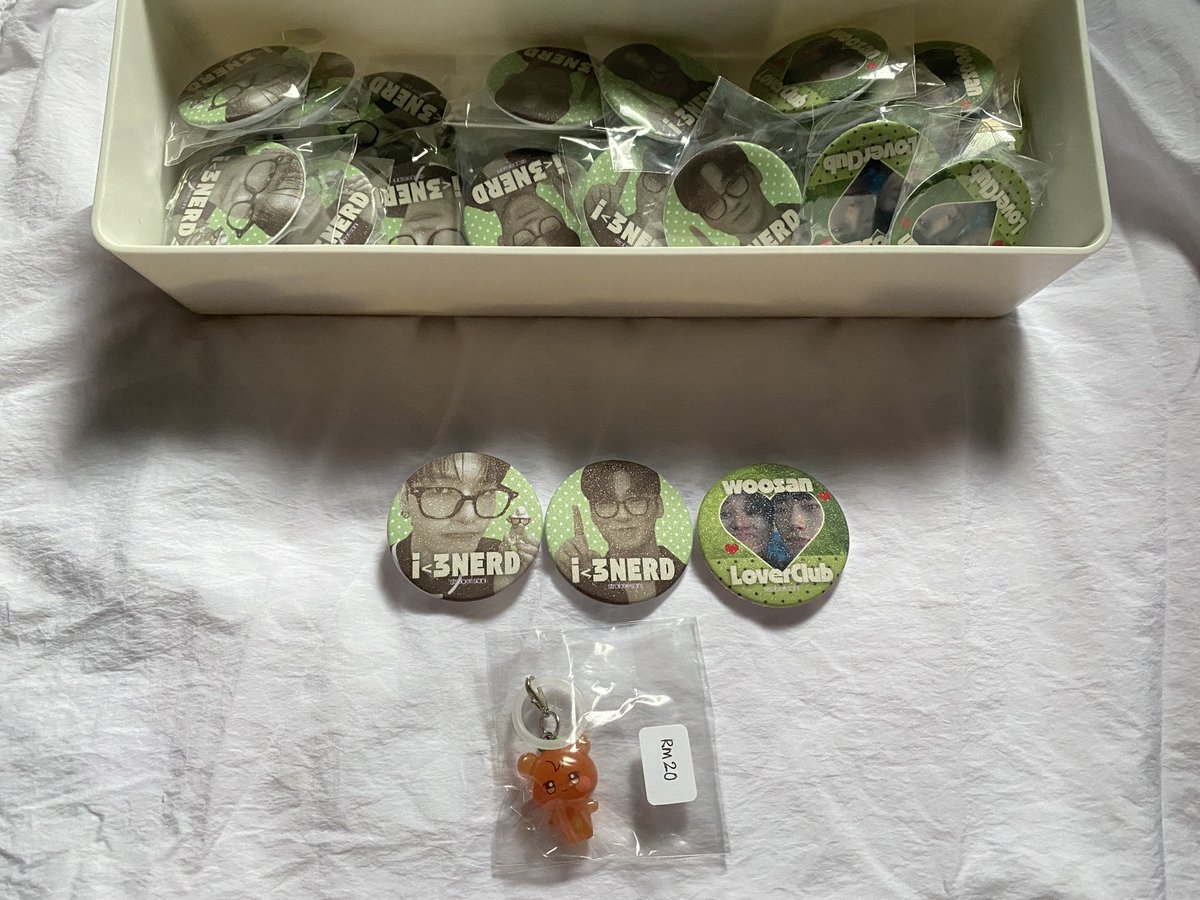 stroberisani's tweet photo. WTS EXTRA ITEMS 
can join my telegram channel to claim 
— https://t.co/taIPpoRXV5 

#pasarATEEZ #pasarateez #ateez https://t.co/64qBa8jFlL