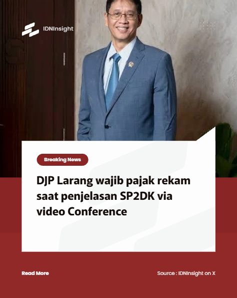 IDNInsight's tweet photo. 📍Bayangkan kamu lagi video call sama petugas pajak, lagi nerangin data SP2DK biar nggak kena masalah. Tiba-tiba mereka bilang: “Kami rekam semuanya, tapi kamu dilarang nge-record, simpan, atau sebar. Kalau nggak setuju, meeting-nya dibubarin.”

Selamat datang di era digital perpajakan 2026, di mana kamera hanya boleh menghadap satu arah.

Ini bukan plot film thriller, tapi isi Surat Edaran Direktur Jen-deral Pajak Nomor SE-8/PJ/2026 tentang Pedoman Pengawasan Kepatuhan Wajib Pajak (ditetapkan 15 Juli 2026). 

Aturan ini secara tegas melarang wajib pajak, wakil, kuasa, atau pegawai merekam, menyimpan, menyebarluaskan, atau menyiarkan suara, gambar, video, maupun bentuk sejenisnya atas kegiatan penyampaian penjelasan dan/atau pembahasan SP2DK via video conference.

Sementara itu, Kantor Pelayanan Pajak (KPP) justru wajib merekam seluruh proses. Sebelum meeting dimulai, Account Representative (AR) atau petugas DJP harus memberitahukan dua hal sekaligus: “Kami rekam, kalian dilarang.” Kalau wajib pajak tidak bersedia mematuhi, sesi video conference langsung dihentikan. Pelanggaran bisa dikenai sanksi sesuai peraturan perundang-undangan yang berlaku.

“Kamera hanya milik fiskus”, di satu sisi, DJP bilang ini demi keteraturan dan dokumentasi resmi. Di sisi lain, para pengamat (seperti Direktur Eksekutif Pratama-Kreston Tax Research Institute Prianto Budi Saptono) melihatnya sebagai ketimpangan posisi. 

Wajib pajak sudah “dipanggil” dengan tekanan psikologis, lalu tidak boleh punya bukti sendiri. Kalau nanti ada sengketa soal isi pembahasan atau berita acara, yang punya rekaman resmi hanya pihak KPP.

Ibarat meeting kantor, bos rekam penuh, karyawan dilarang, lalu berita acara dibuat berdasarkan versi bos. “Trust me, bro” versi modern, tapi dalam urusan yang bisa berujung kewajiban pajak tambahan.

Aturan ini lahir di tengah target penerimaan pajak 2026 sebesar Rp2.357,7 triliun. Realisasi semester I-2026 mencapai Rp1.035,7 triliun (43,9% target), dengan proyeksi akhir tahun sekitar Rp2.310,8 triliun (masih ada potensi shortfall). 

SE-8/PJ/2026 sendiri adalah pedoman besar yang juga mengatur pengumpulan data (termasuk web scraping, remote sensing, hingga koordinasi dengan Babinsa dan Bhabinkamtibmas), pengawasan berbasis risiko, dan integrasi Coretax.

Era Coretax dan pengawasan berbasis data memang membuat DJP lebih “tahu segalanya”. Tapi transparansi seharusnya jalan dua arah. Aturan satu arah ini mungkin praktis dari sisi administrasi, tapi di mata publik bisa terasa seperti “kami boleh dokumentasi, kalian cukup percaya saja”.

Jadi, kalau suatu hari kamu dapat undangan video conference SP2DK, siapkan catatan tulis tangan yang rapi. Karena kamera resmi hanya milik satu pihak.