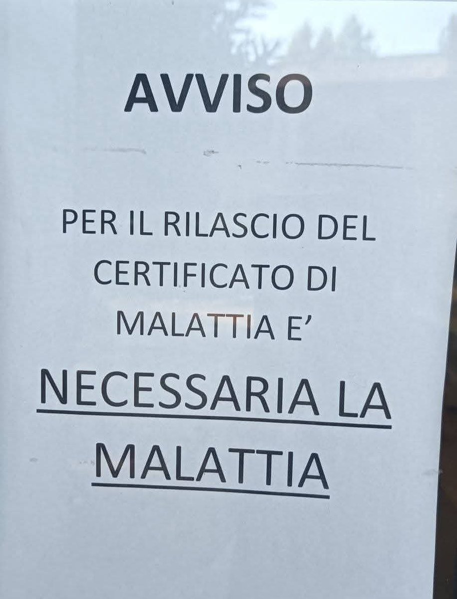 Thegoodvybye's tweet photo. Ma da quando?
#venerdi https://t.co/4i6HTmKinW