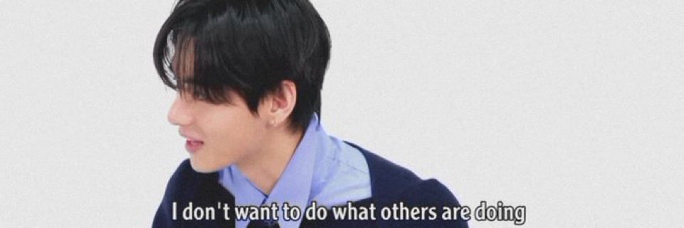 foo0019_'s tweet photo. No one wants to be like Ratcock
Taehyung always wore black

Jjks's obsession with Taehyung is funny. They are watching his fans' account and the schipper accounts to make sure of Taehyung's news. https://t.co/kRPBTKfdc3