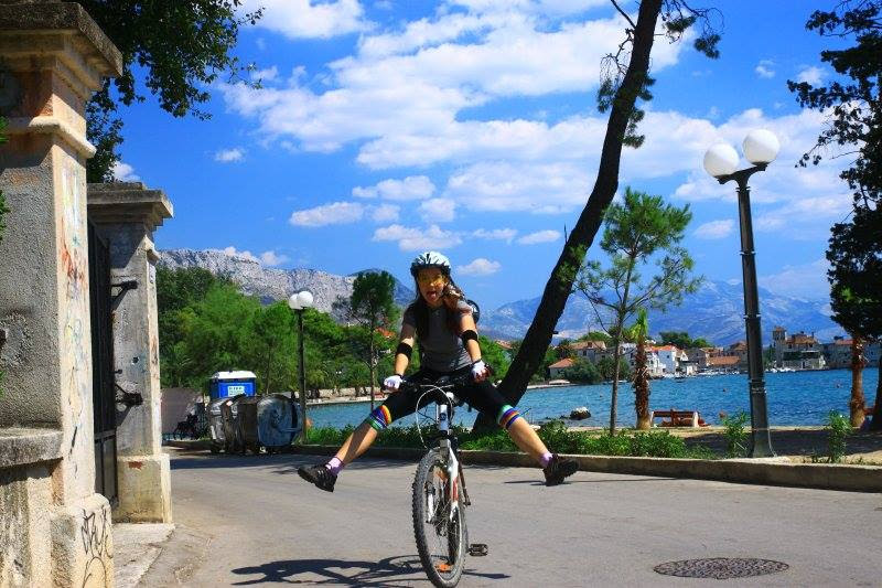 darinkaio's tweet photo. I just realised I never ever want to part with my bike. She has been with me through mountains and along seas. I will never give her up. I'm sorry but this bike aquired a SOUL. https://t.co/C0fQorjs36