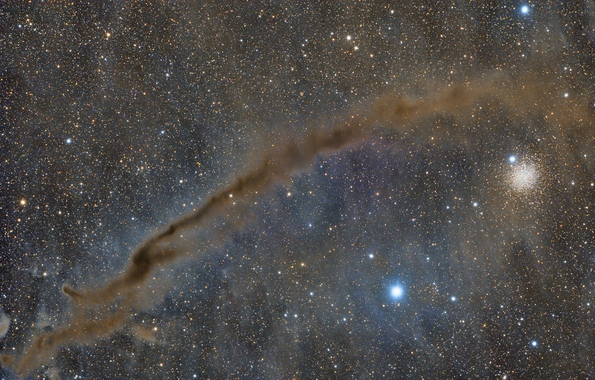 Swetilein1's tweet photo. 'NGC 4372 and the Dark Doodad'
Image Credit &amp; Copyright: Alessandro Cipolat Bares
https://t.co/Enlcd02qXJ
#astronomy #space https://t.co/MCa5iXO3yD
