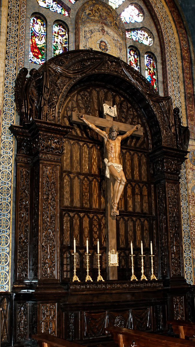 TarekSaidVzla's tweet photo. Hoy elevamos nuestra oración con la certeza de que siempre escuchas a tus hijos y nunca dejas de socorrerlos.
"Escúchanos, Señor, conforme a tu clemencia".

ORACIÓN DE LA MAÑANA
(Cf. Salmo 68)

Viernes, 31 de julio de 2026

Señor, hoy nos recuerdas que, aun cuando experimentemos incomprensiones, críticas o injusticias, nunca estamos solos. Tú conoces la verdad de nuestro corazón, ves lo que nadie más ve y escuchas el clamor de quienes ponen en Ti toda su confianza. Tu clemencia es más grande que cualquier dificultad y tu amor jamás nos abandona.

Al comenzar este día, venimos a Ti con humildad y ponemos en tus manos nuestras alegrías, preocupaciones y luchas. Enséñanos a responder al mal con el bien, a no dejarnos vencer por el resentimiento ni por el desánimo, y a permanecer firmes en el camino de la verdad, aun cuando ello exija sacrificio.

Haz de nosotros discípulos que amen tu voluntad por encima de todo. Que nuestro celo por tu Reino nazca siempre del amor y nunca de la dureza de corazón. Danos la gracia de vivir con paciencia, misericordia y fidelidad, confiando en que Tú sostienes a quienes permanecen junto a Ti.

Hoy elevamos nuestra oración con la certeza de que escuchas a tus hijos y nunca dejas de socorrerlos. Por eso, con esperanza renovada, repetimos: "Escúchanos, Señor, conforme a tu clemencia".

FE y más FE.
Buenos días.
Dios y María Santísima los bendigan abundantemente